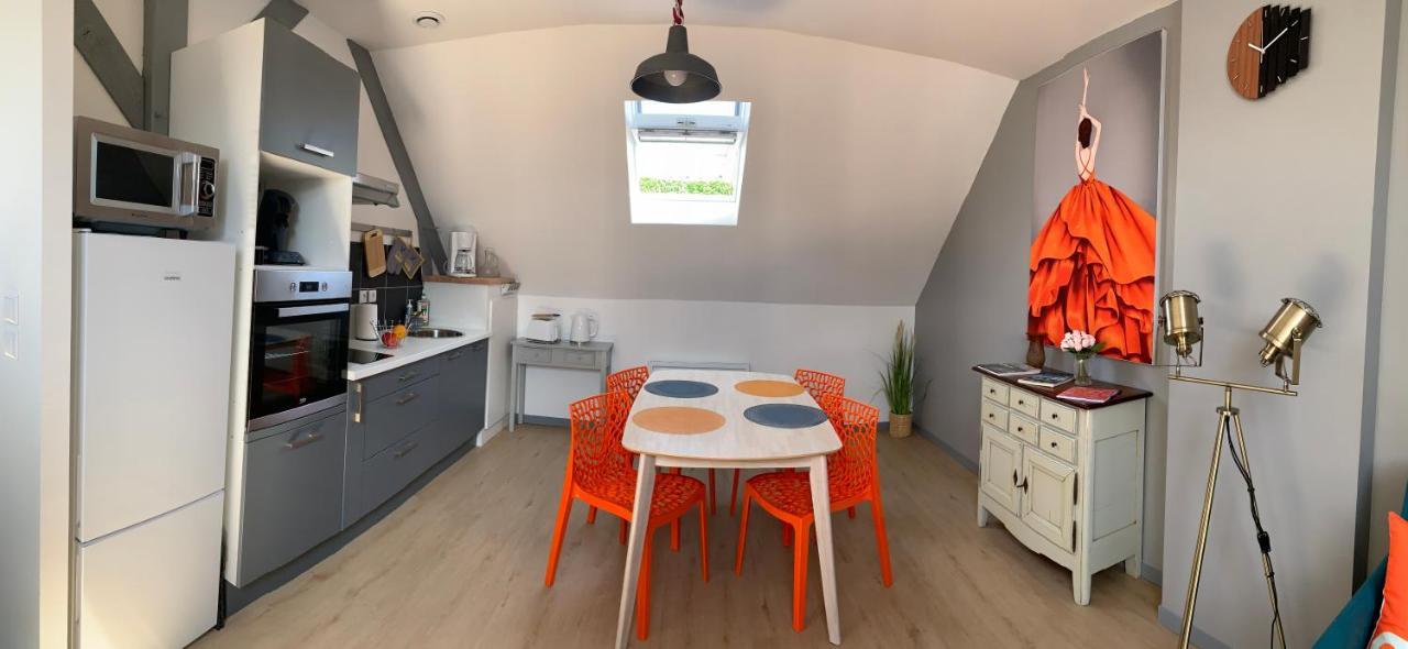 Superlogis - Sous Les Toits - T2- 3Etoiles - Blois-Hypercentre 1 Chambre 4 Personnes Exterior foto